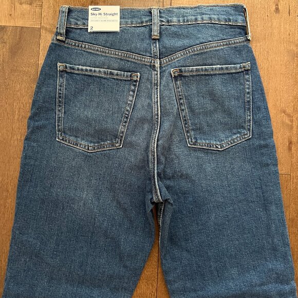 Old Navy Women's Sky-Hi Straight Distressed Blue Medium Wash Demin Jean, Size 2 - Picture 10 of 11